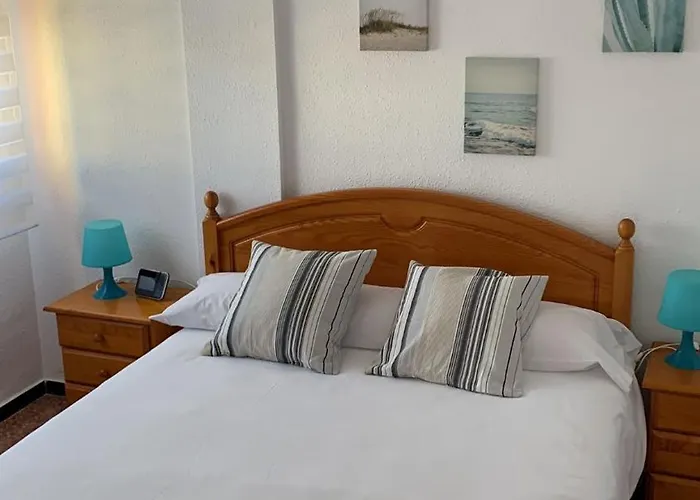 Doble, Residencial Con Piscina, Tenis, Futbol, Zona Infantil Valencia