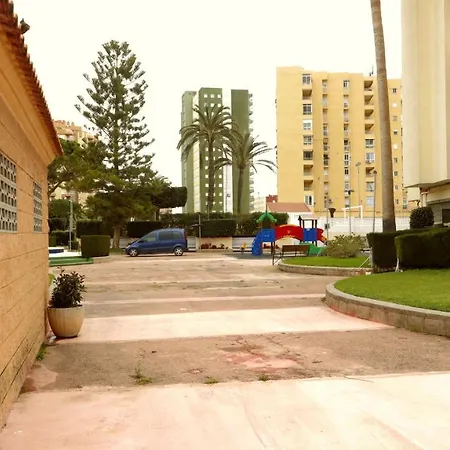 La Pobla De Farnals Apartman *